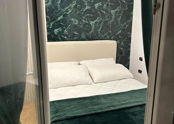 Front Superior Forest Appartement *