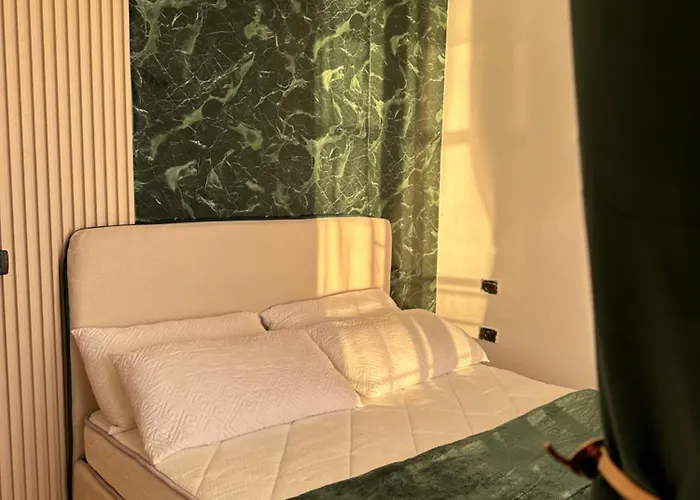 Front Superior Forest Appartement *