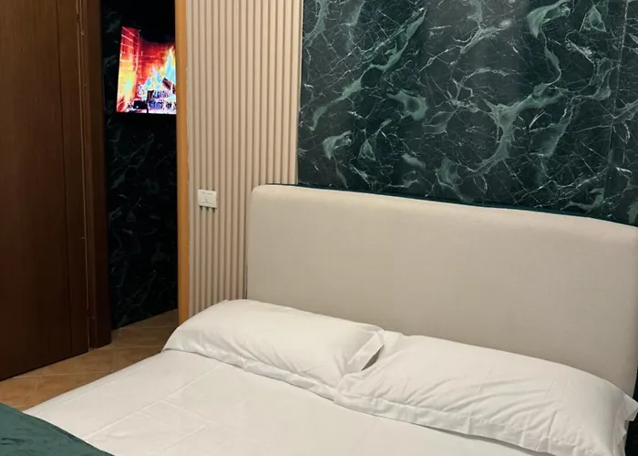 Front Superior Forest * Durrës