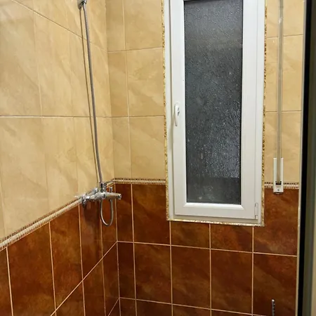 Front Superior Forest * Durres
