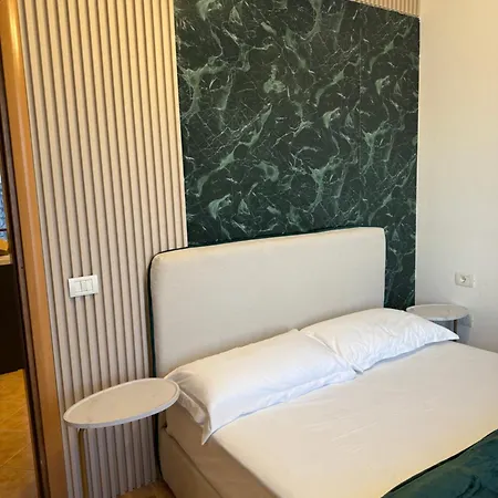 Front Superior Forest Apartment Durres