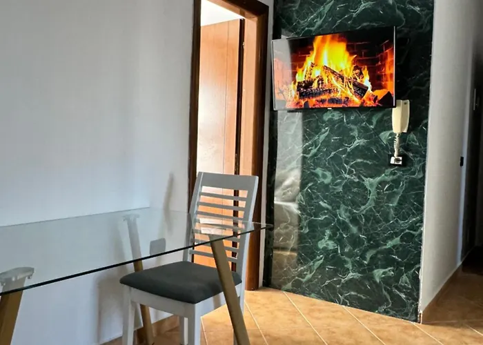 Front Superior Forest Apartamento Durrës